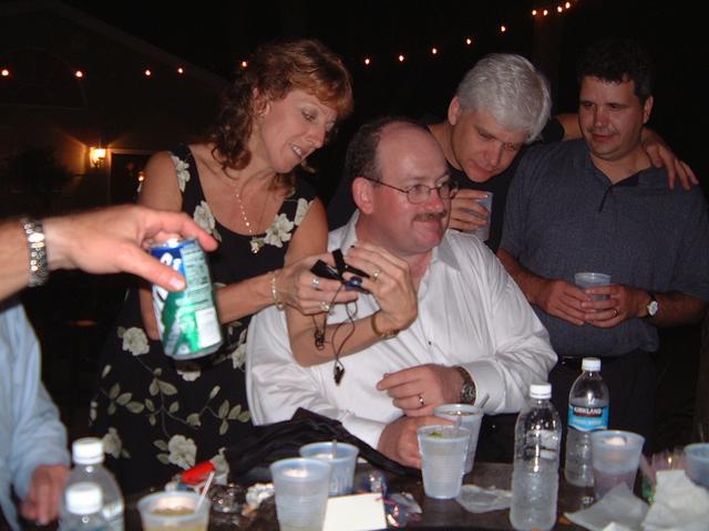 2003/10(Oct)/03(Urbik-Wedding)/640x480_2003-10-05 22-29-59.JPG